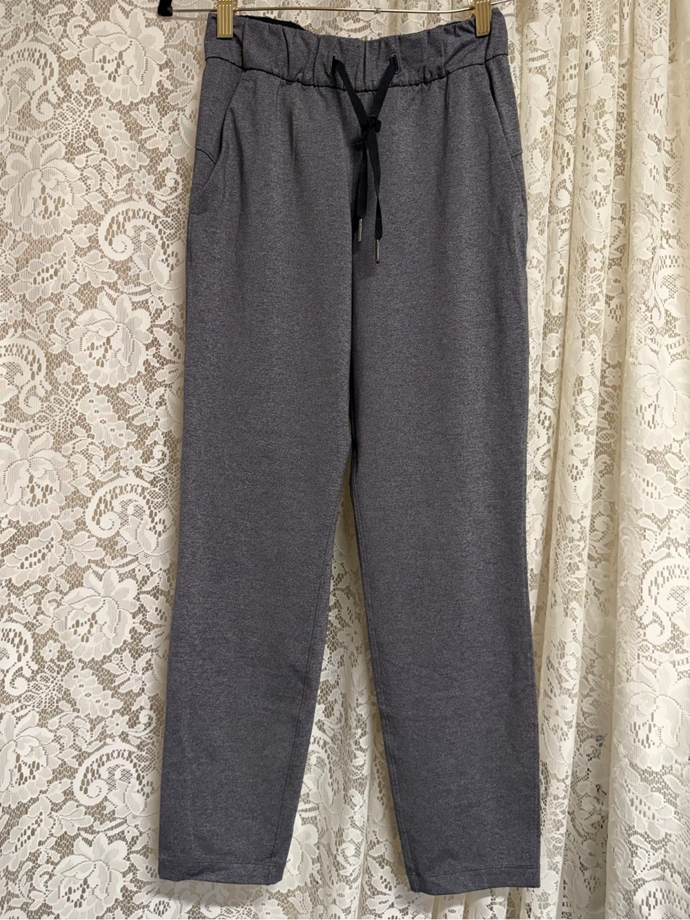Lululemon On The Fly Heathered Black Joggers